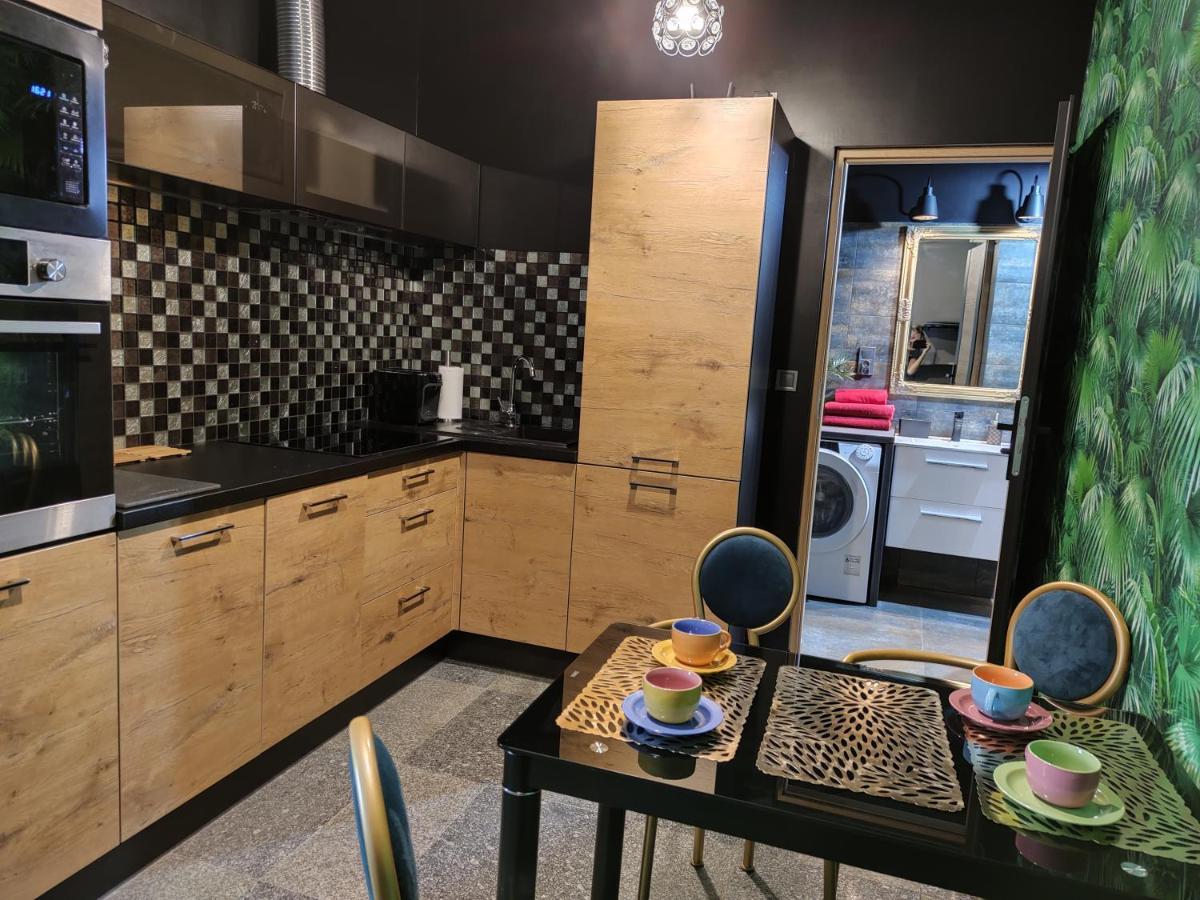 Apartamenty Centrum Krawiecka Zielona Gora  Luaran gambar