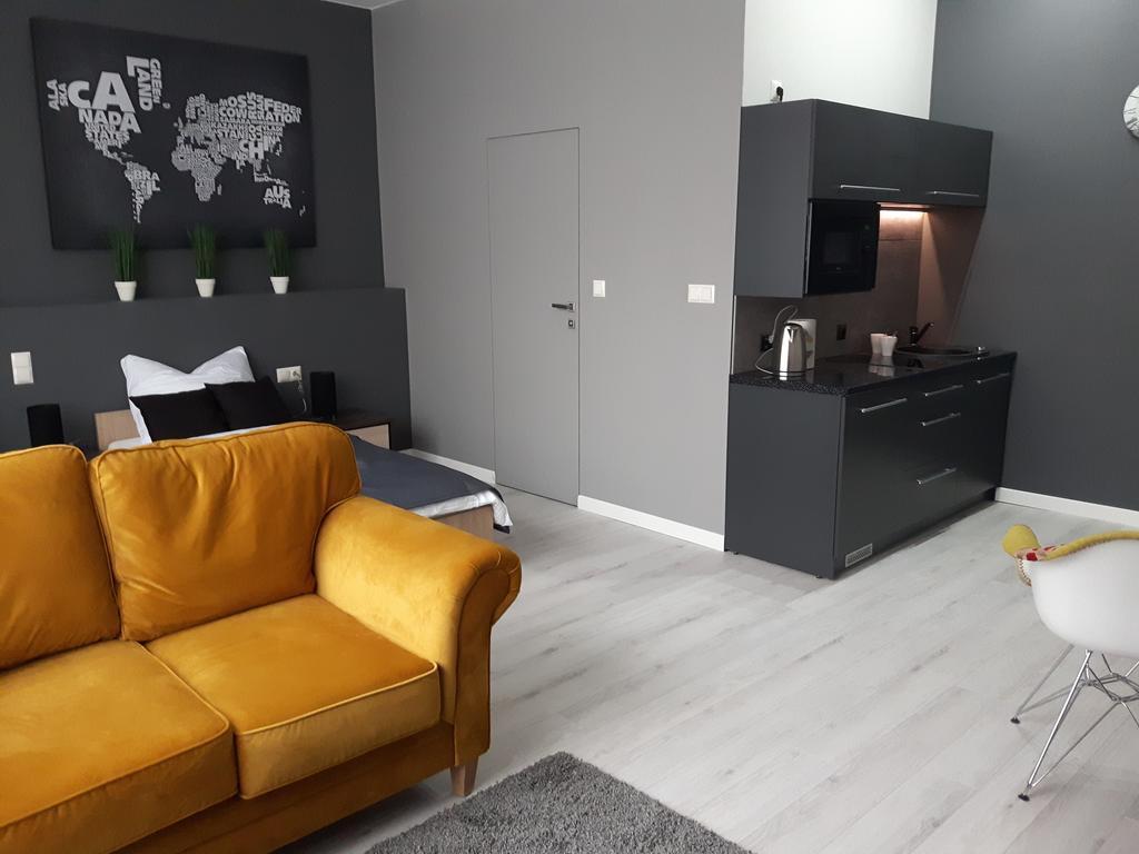 Apartamenty Centrum Krawiecka Zielona Gora  Luaran gambar