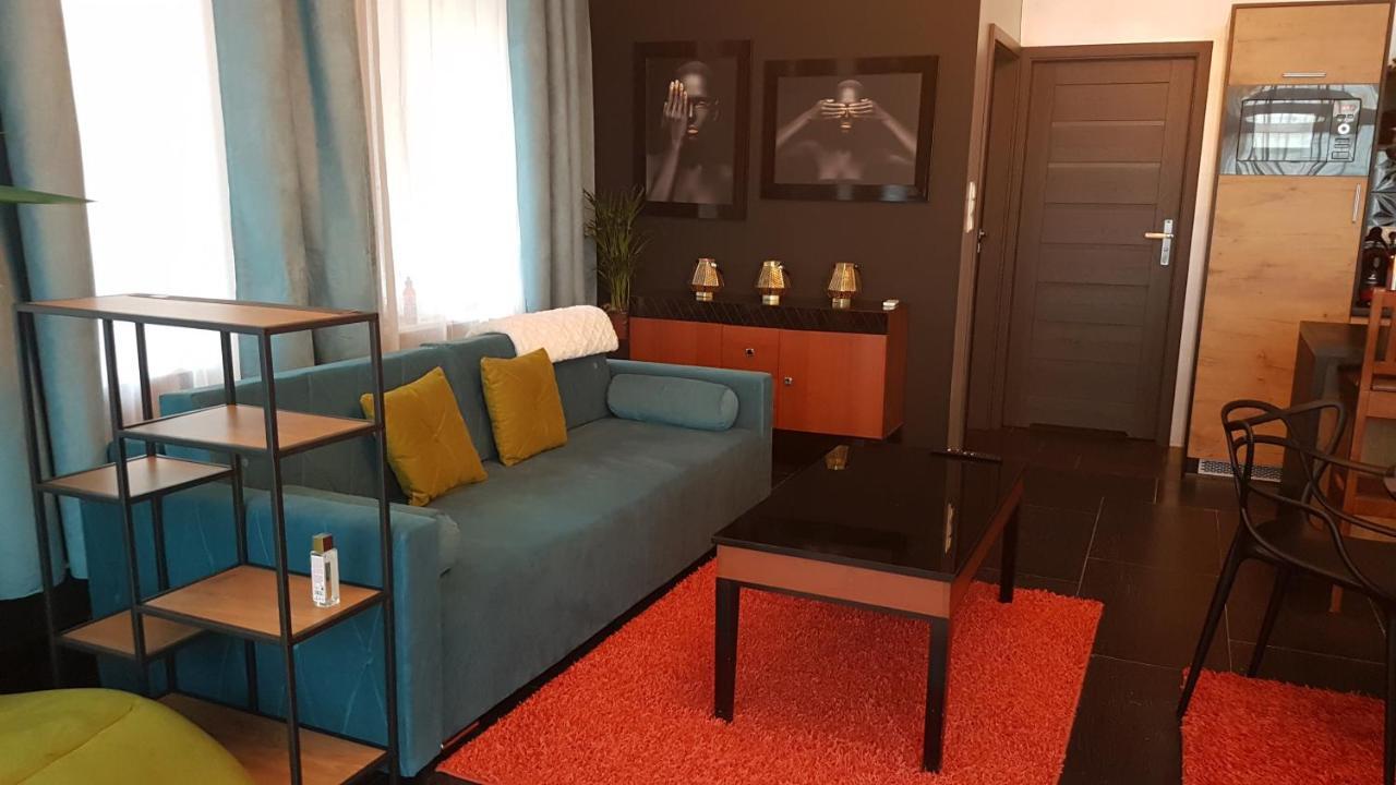 Apartamenty Centrum Krawiecka Zielona Gora  Luaran gambar